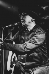 Ермен Анти, Темиртау, на сцене «Underground Temirtau». 18 февраля 2025 (фото: Ле