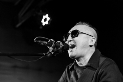 Ермен Анти, Бишкек, паб «Перцы». 22 февраля 2026 (фото: Дмитрий Мотинов)