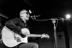 Ермен Анти, Бишкек, паб «Перцы». 22 февраля 2026 (фото: Дмитрий Мотинов)