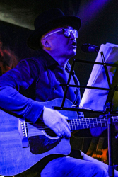 Ермен Анти, Темиртау, на сцене «Underground Temirtau». 18 февраля 2025 (фото: Ле