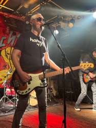 Адаптация, Берлин, клуб «Clash». 29 ноября 2025 (Фото: Роман Кульгускин)