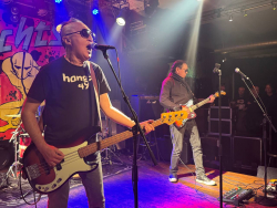 Адаптация, Берлин, клуб «Clash». 29 ноября 2025 (Фото: Роман Кульгускин)